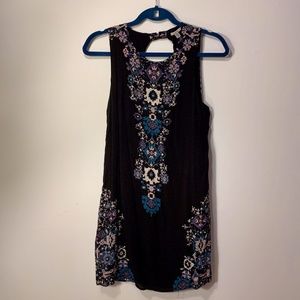 Black Floral Shift Dress (M)